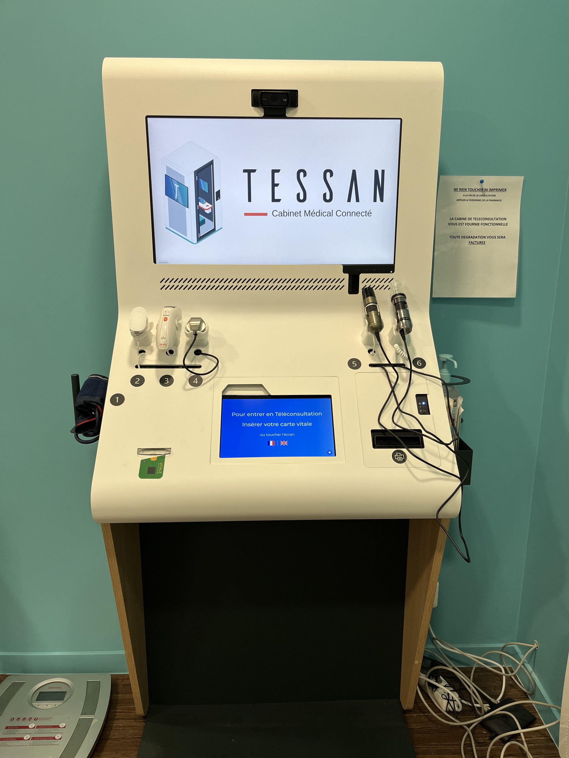 Borne TESSAN Borne TESSAN